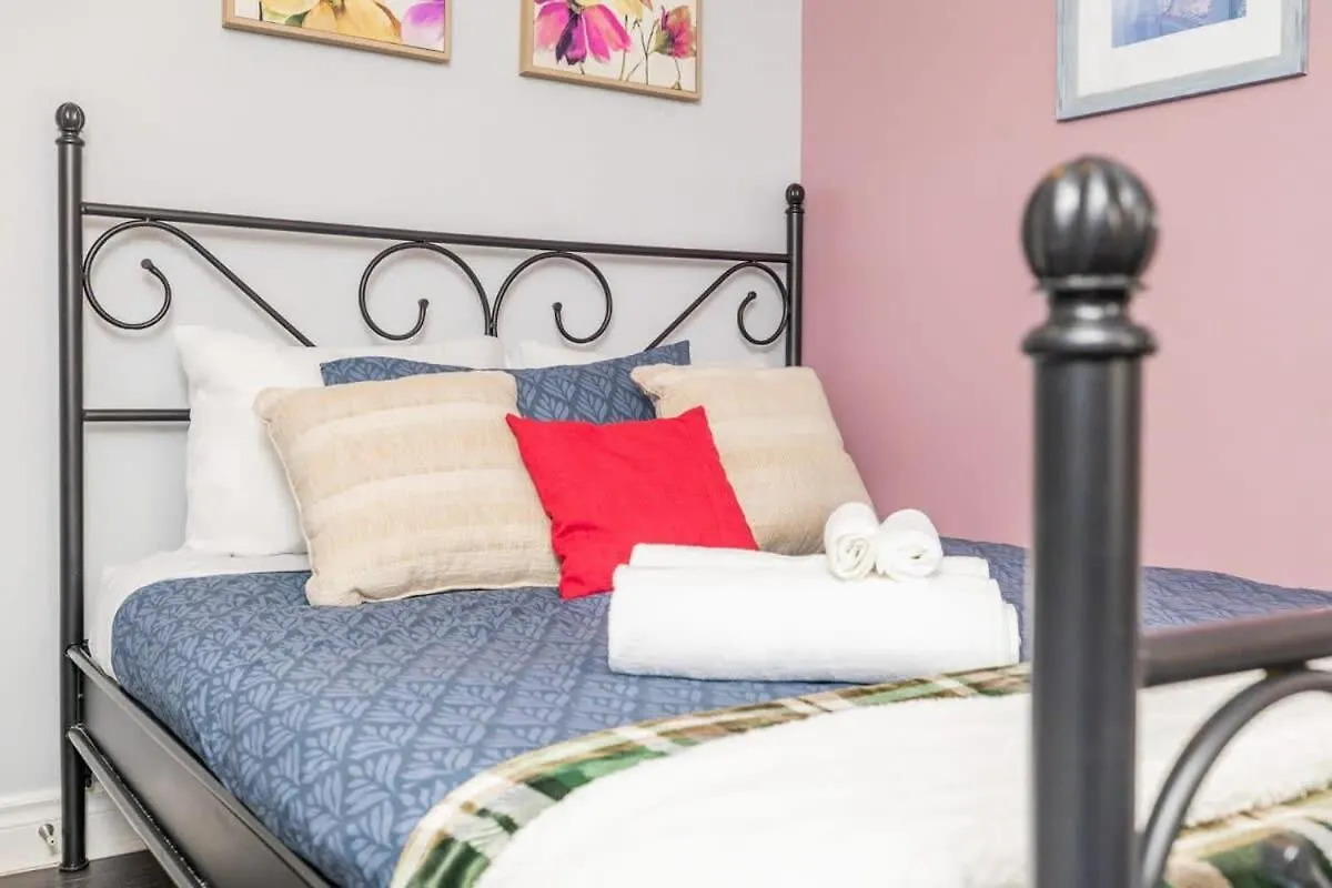 Apartmán Cozy Condo Unit With Private Rooftop Terrace Ottawa Kanada